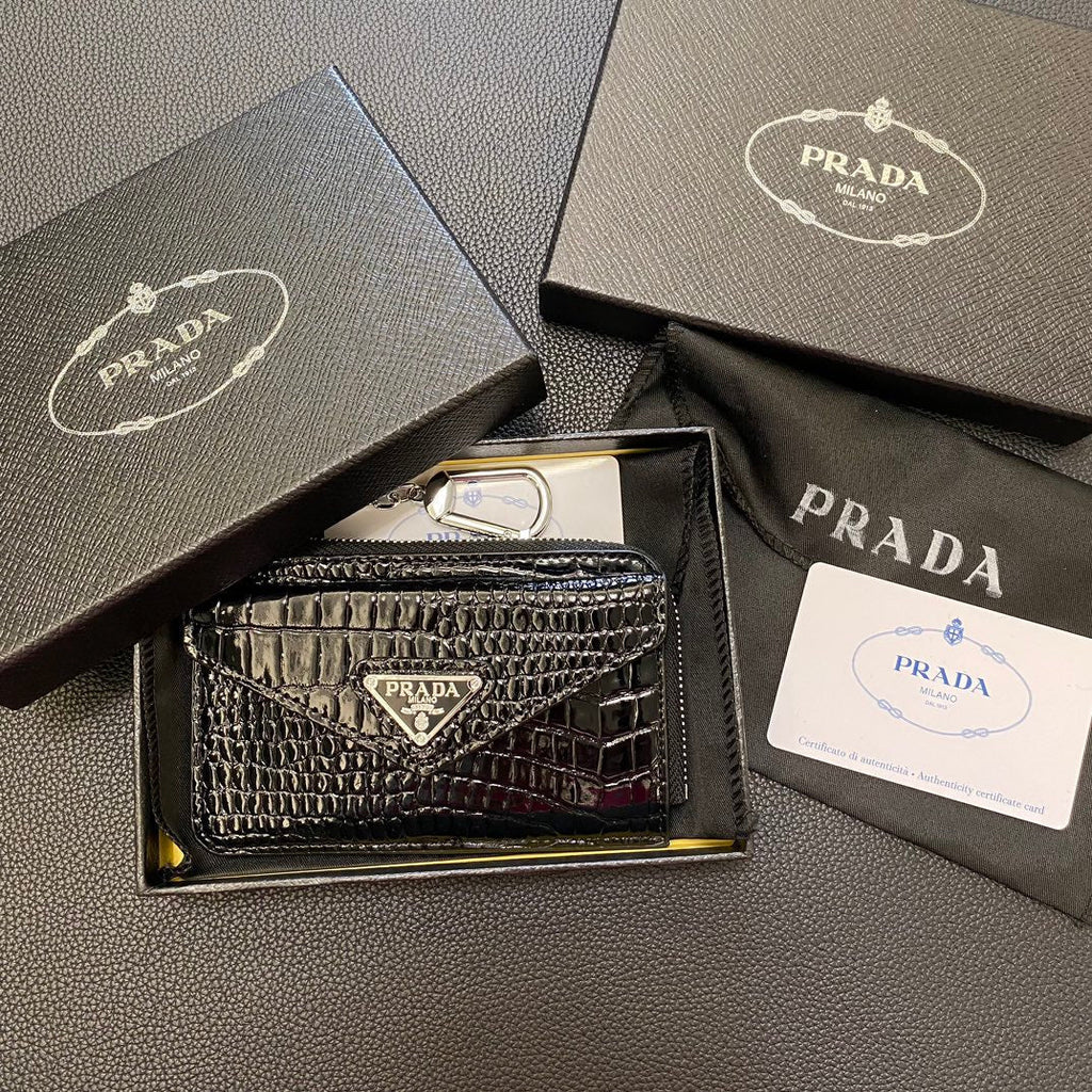 Designer Classic Card Holder Wallet