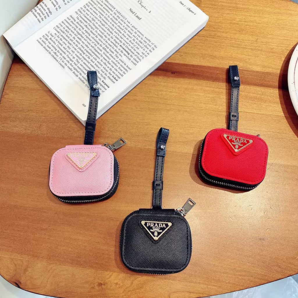 Elegant Lux Chic AirPods Case and Bag Set
