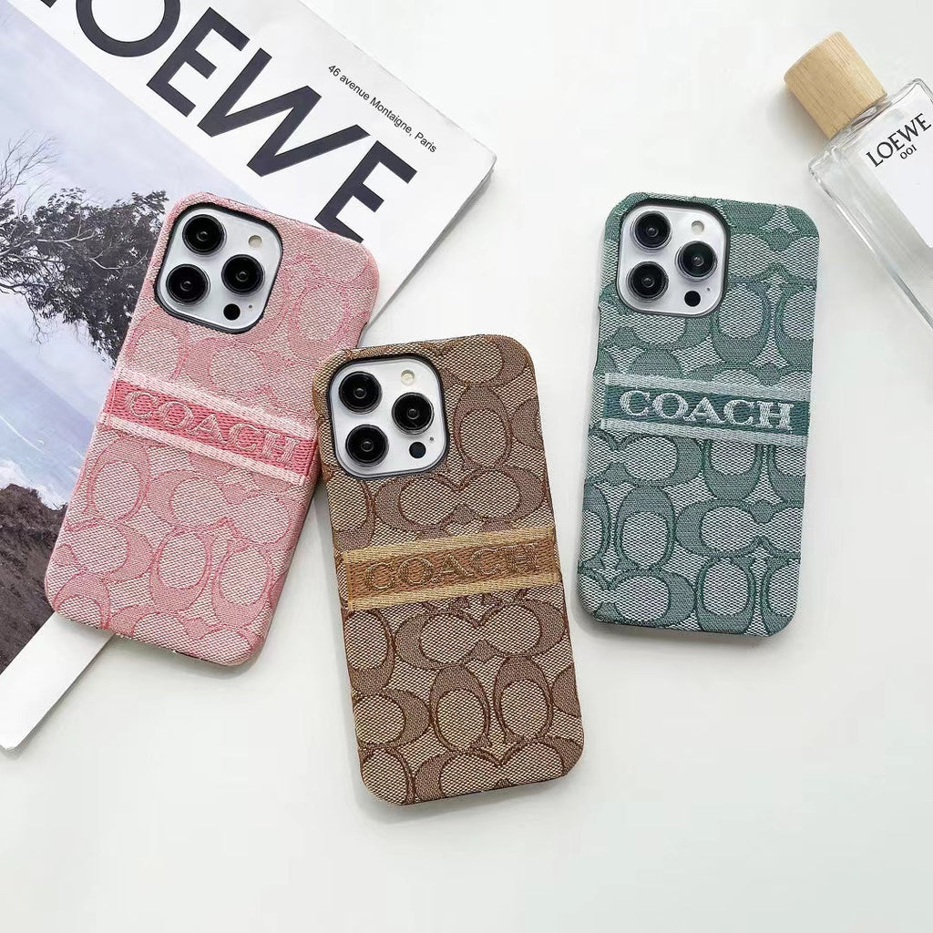 Ladies' iPhone Case – Premium Luxury with Chic Elegance