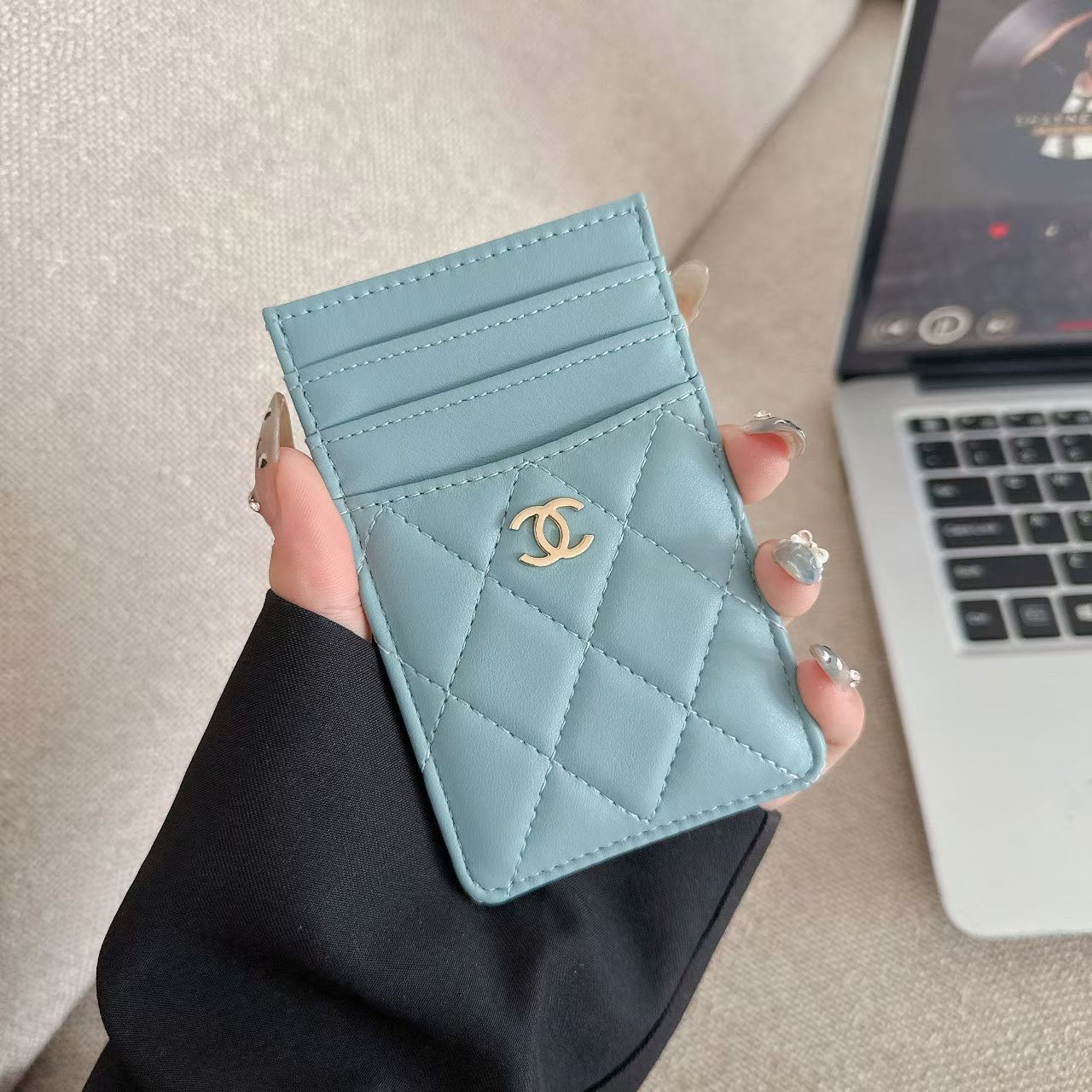 Luxury Quilted Slim Card Holder Wallet