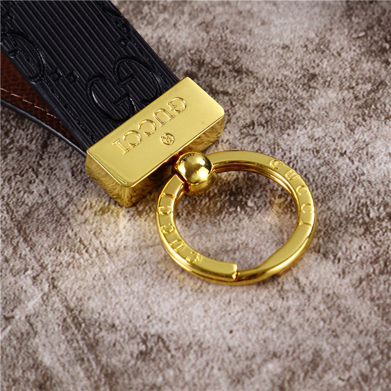 Chic Keychain - High-End Accessory for a Touch of Elegance