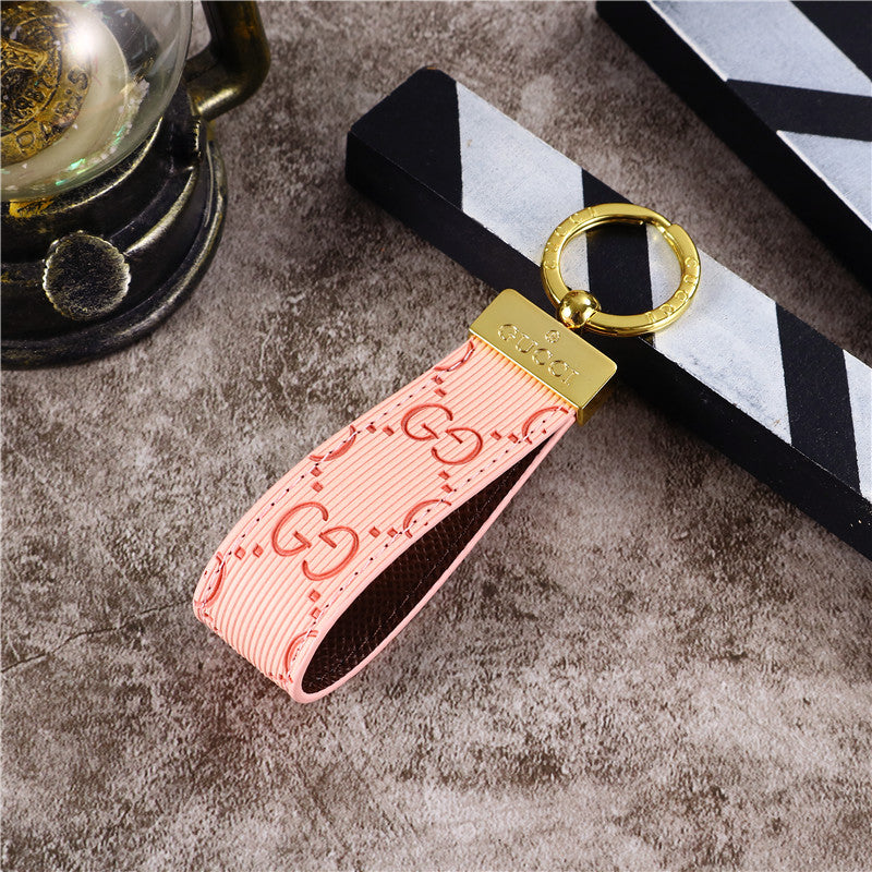 Chic Keychain - High-End Accessory for a Touch of Elegance