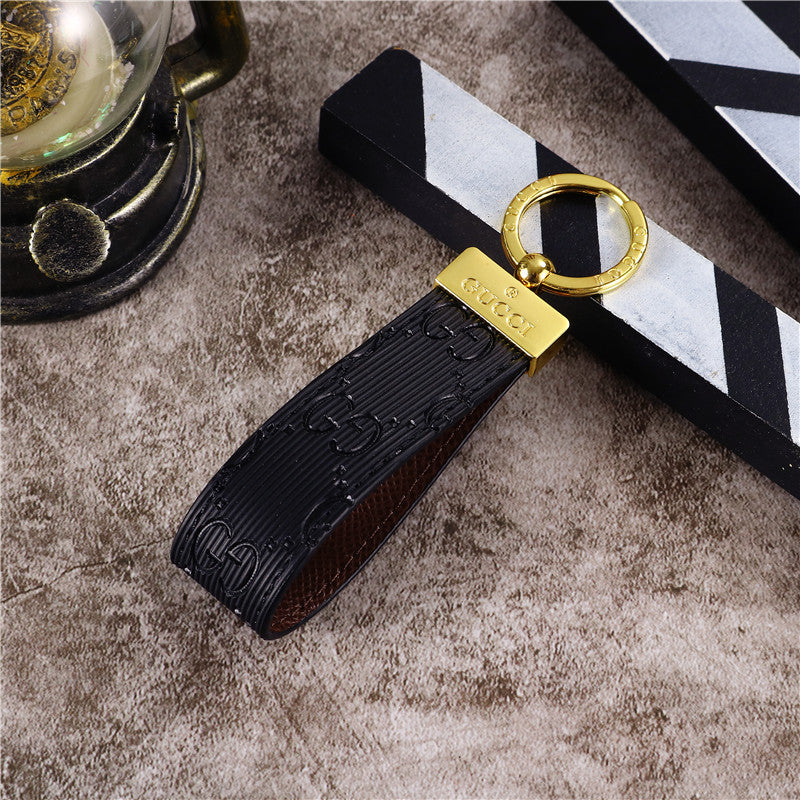 Chic Keychain - High-End Accessory for a Touch of Elegance