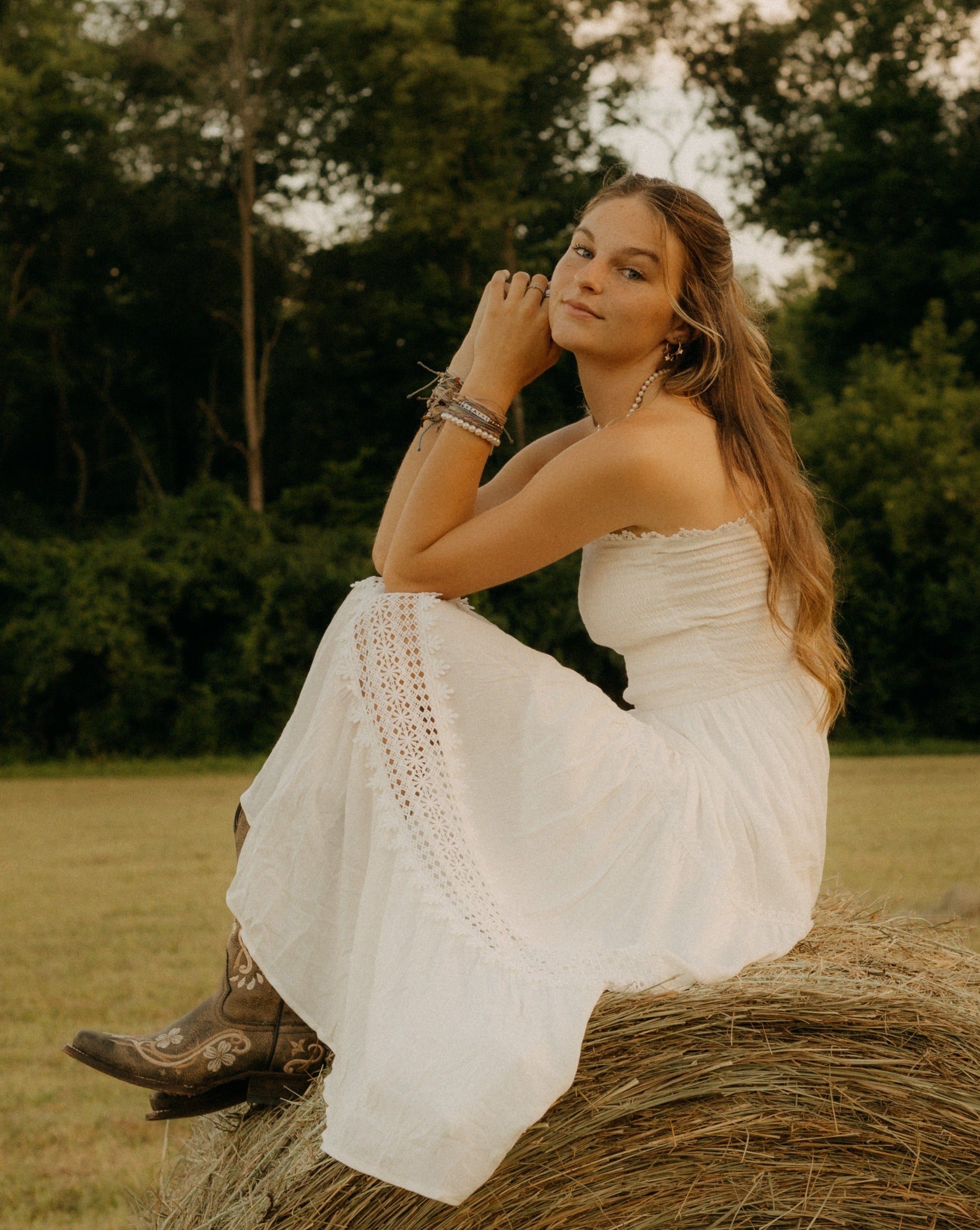 Luxuii Bohemian Strapless Lace Trim Backless Maxi Dress