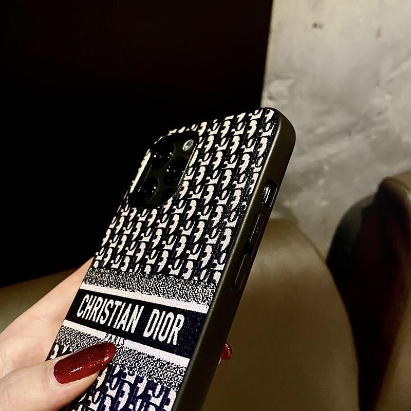 Classic Luxury Phone Case for iPhone & Samsung