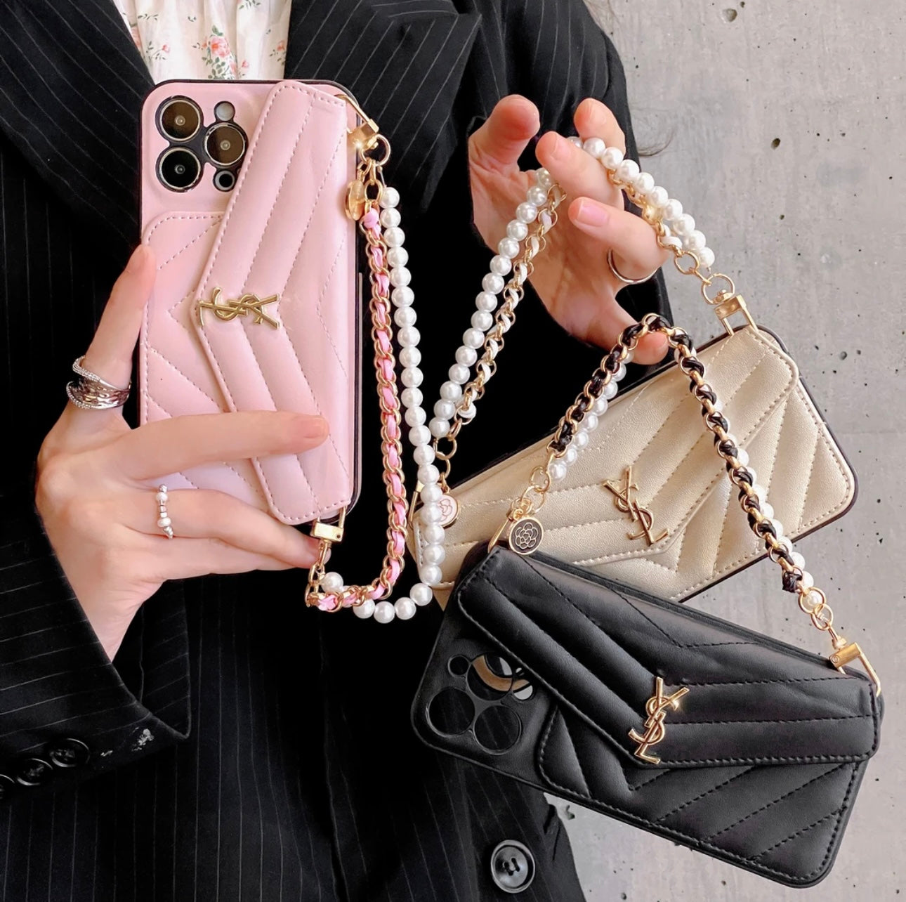 Luxurious iPhone Case（With chain）