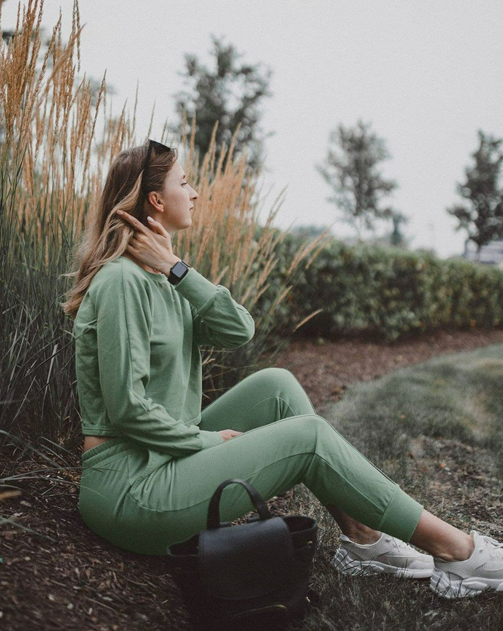 Luxuii Crop Top Jogger 2PC Lounge Sets
