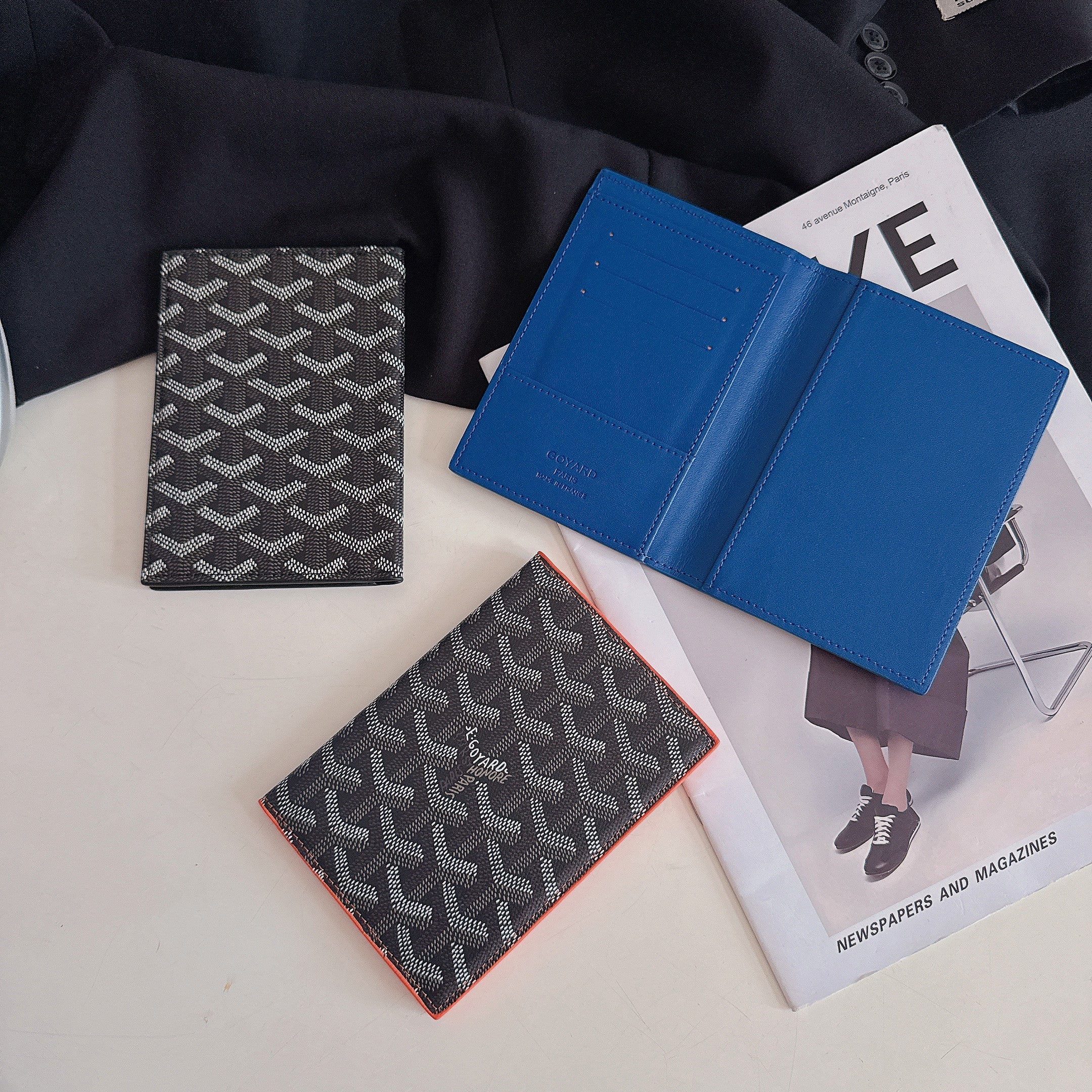 Luxury Geometric Pattern Passport Holder
