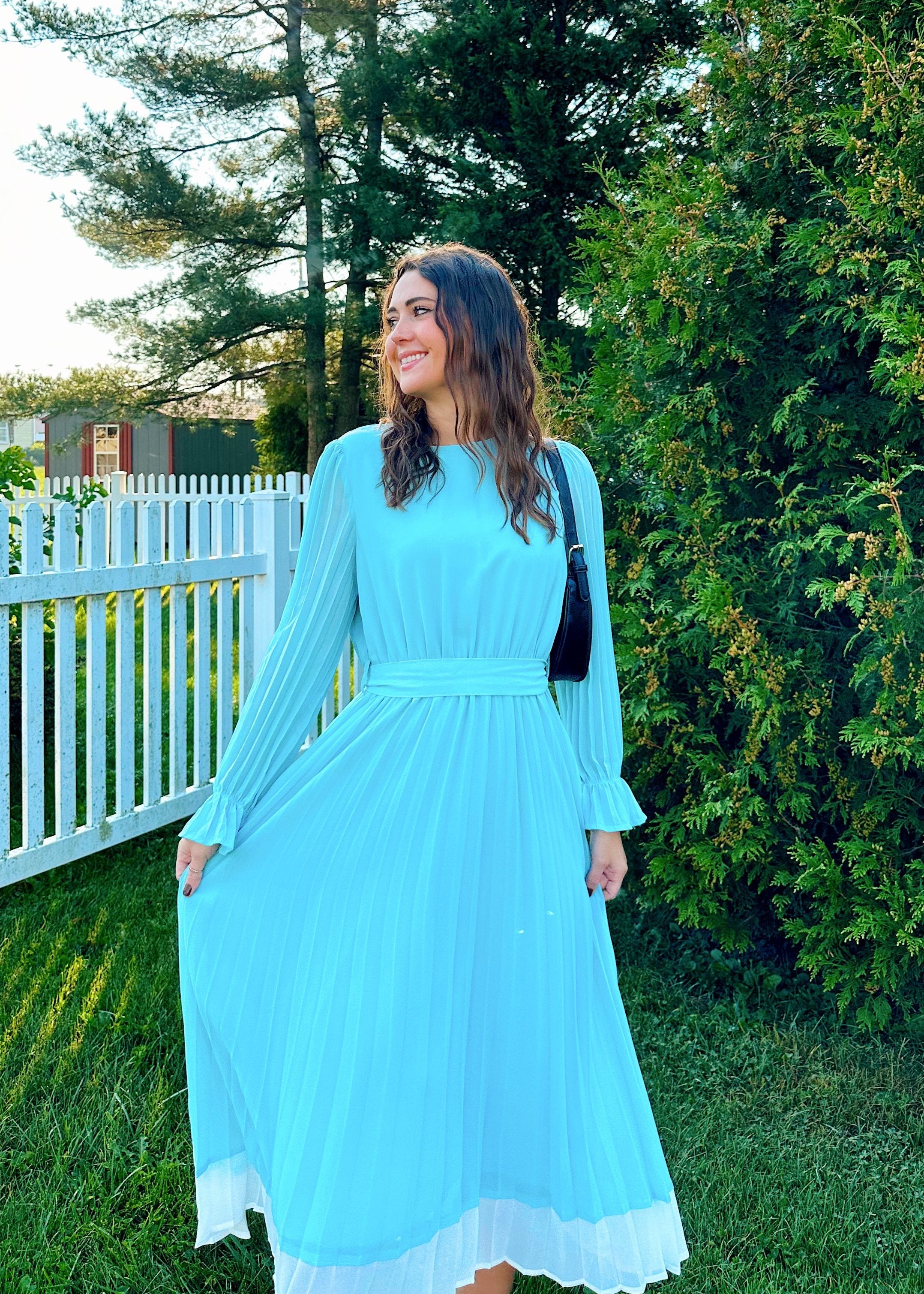 Luxuii Chiffon Crew Neck Pleated A Line Flowy Midi Dresses