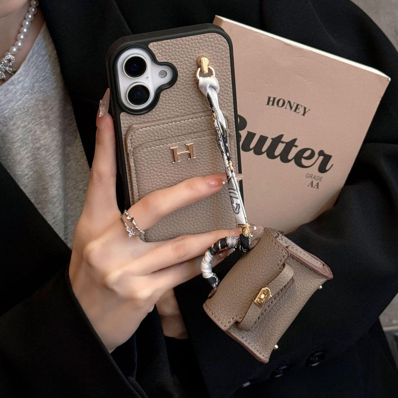 Luxury Case with AirPods Case For iPhone 14-17
