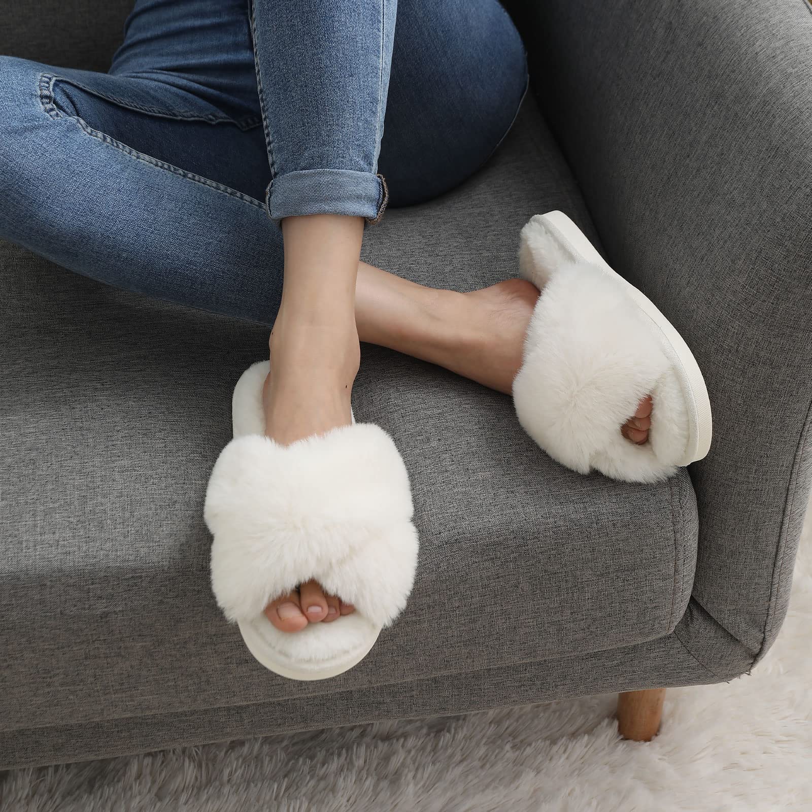 Luxuii Women's Fuzzy Slippers Memory Foam Cozy Furry House Cross Band Slipper Open Toe Fluffy Indoor Shoes