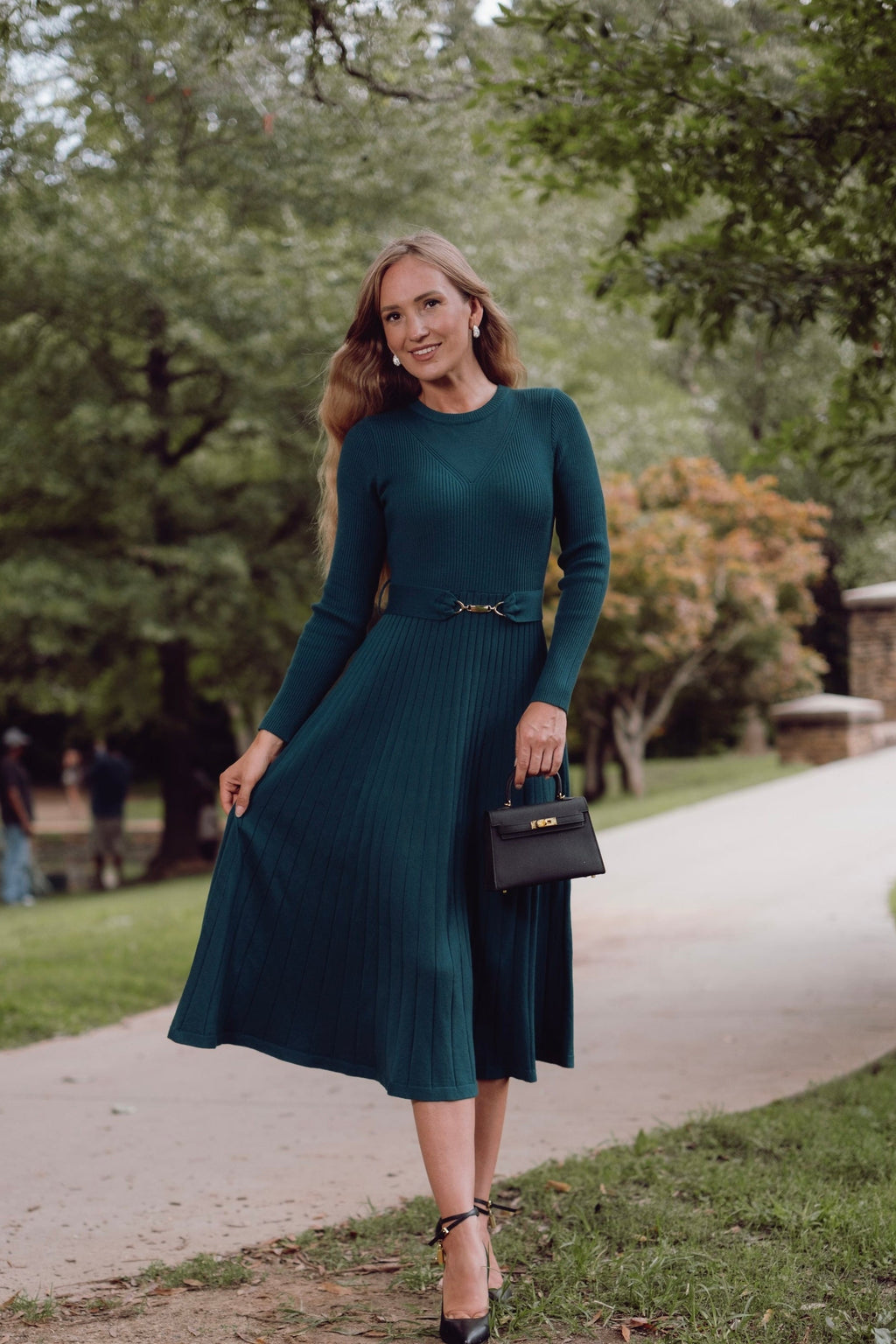Luxuii Fall Crewneck Knit A Line Pleated Flowy Long Dresses with Belt