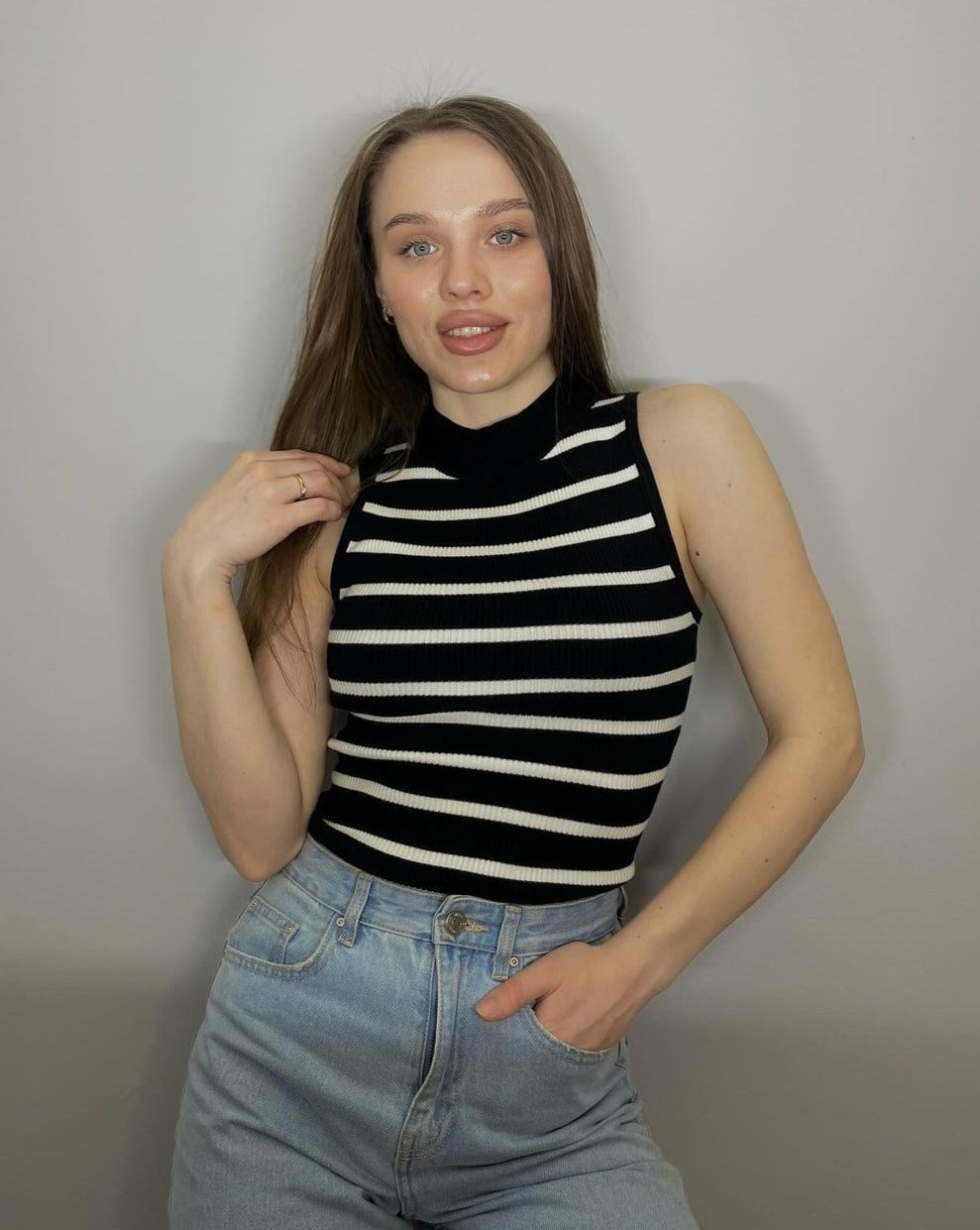 Luxuii High Neck Slim Fitted Ribbed Striped Tank Top