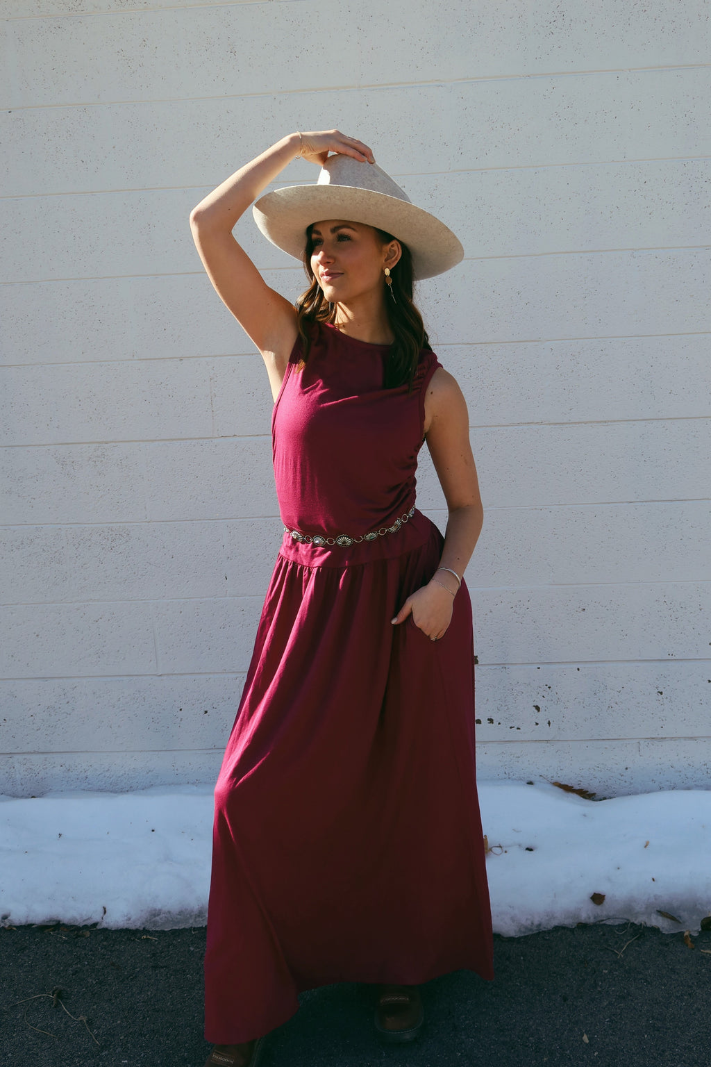 Luxuii Casual Crewneck Pleated Flowy Long Dress with Pockets