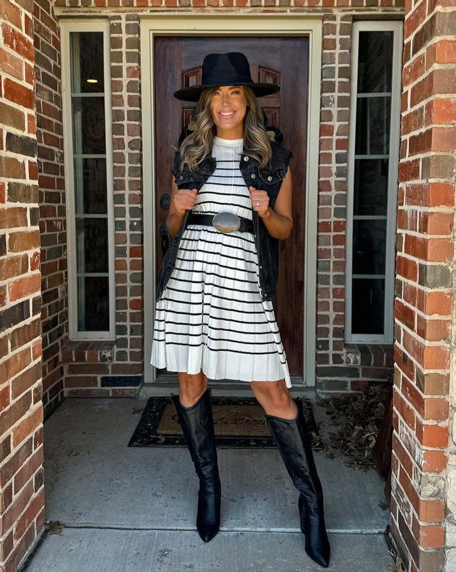 Luxuii Sleeveless Crewneck Striped Knit Pleated Mini Dress