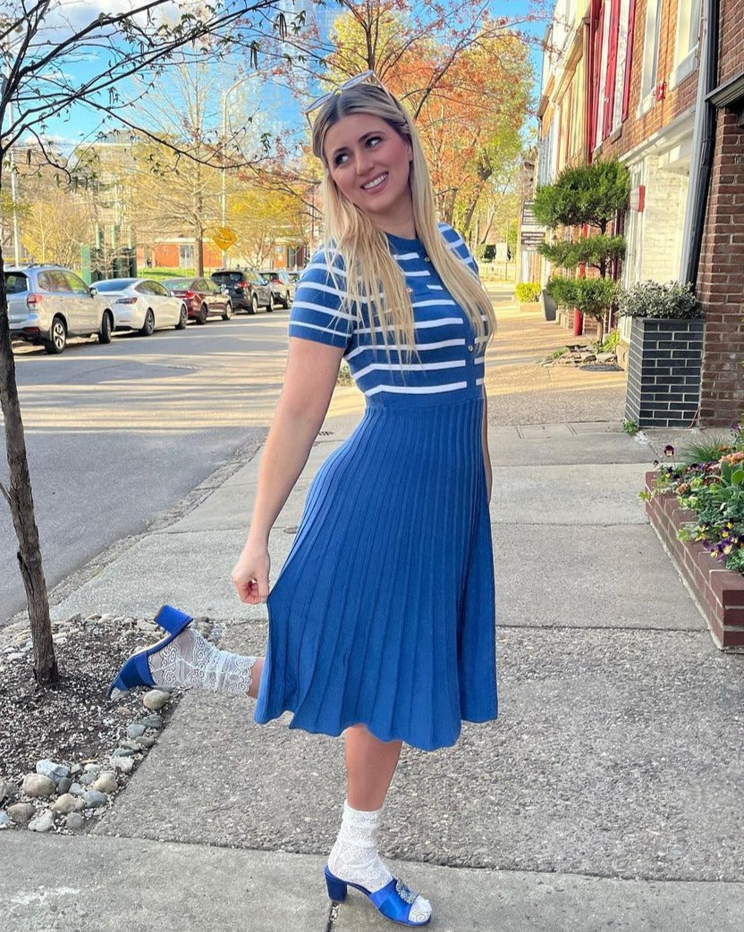 Luxuii Short Sleeve Button Ribbed Knit Striped Pleated Midi Dress